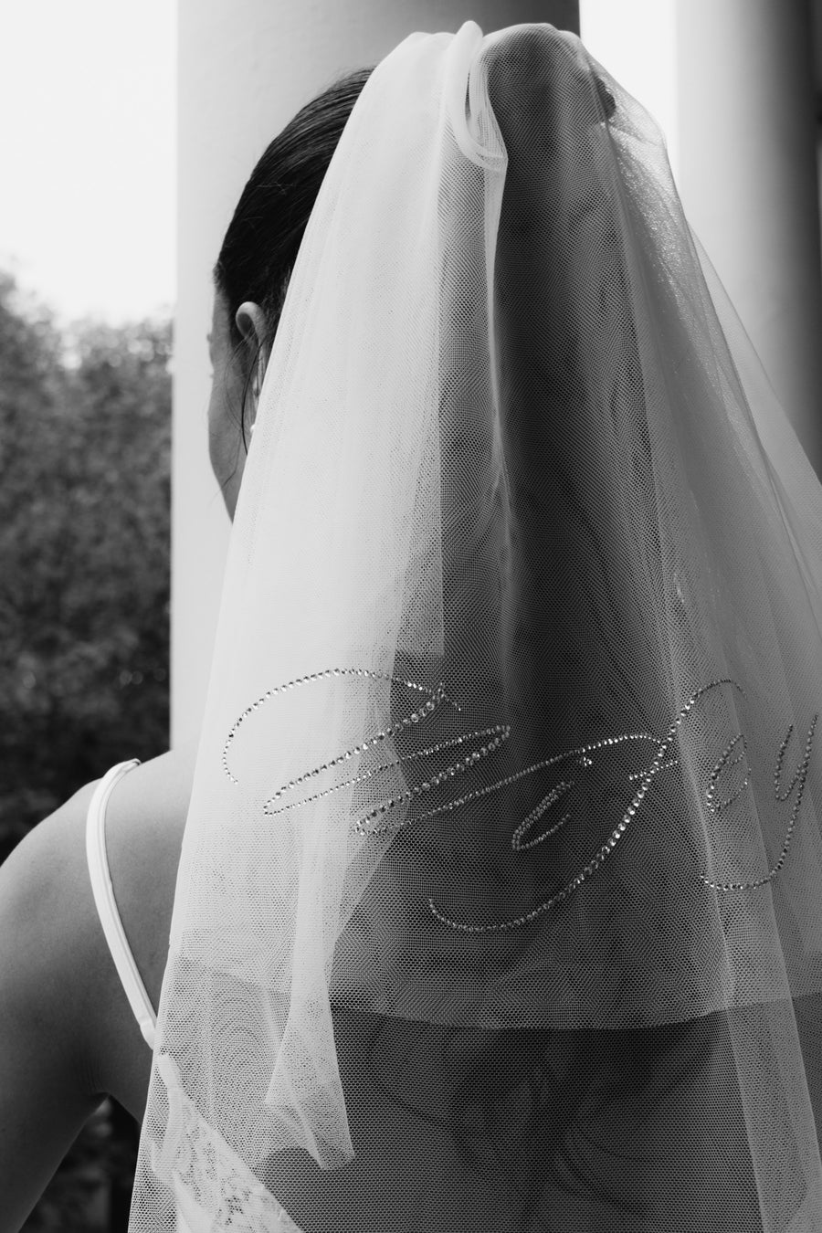 Wifey Diamanté Veil