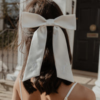 Personalised Organza White Hair Bow – Gigi & Olive